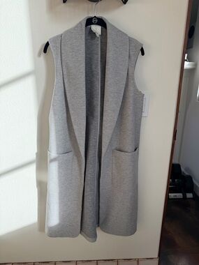 Joie Light Gray Sleeveless Open-Front Knit Vest
